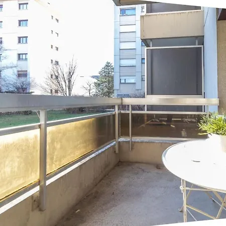 Zenbnb / Sweet / / Proche Geneve *